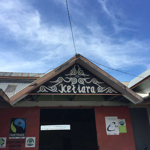The sign to the Ketiara farm.